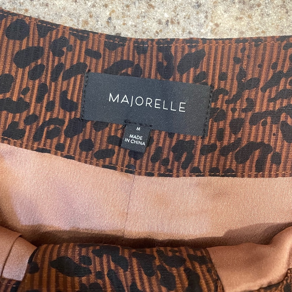 Majorelle Kimberly shorts in leopard - Picture 7 of 10